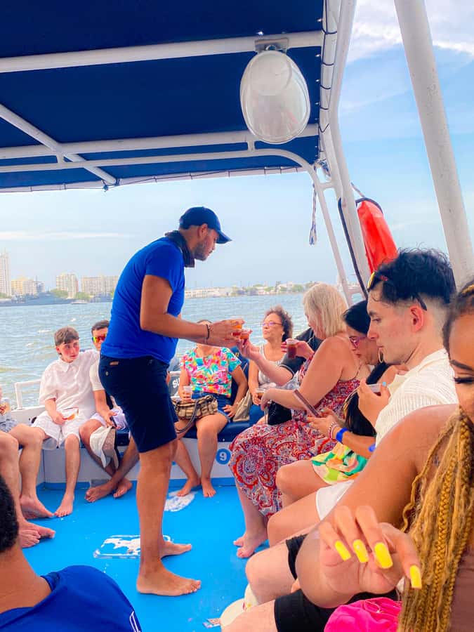 2-hour tour in Cartagena Sunset View in party boat - Is $22 good value?