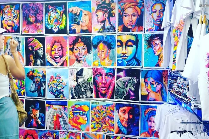 2-Hours Street Art Walking Tour in Medellin Comuna 13 - Street art that works as more than decoration