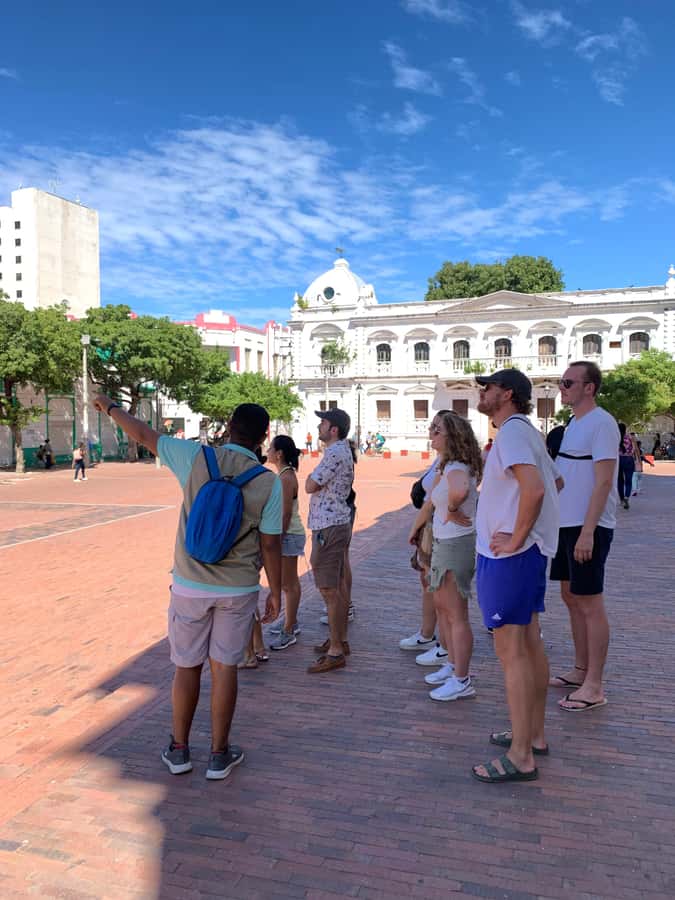 A Pearl In The Caribbean-walking tour in English - What the guide adds