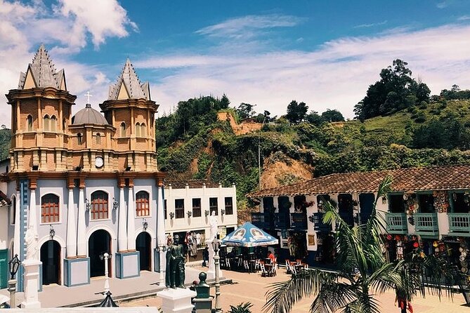 Amazing Private Guatape Tour + Boat Ride + Helicopter & Rock - Guatapé’s colorful plaza