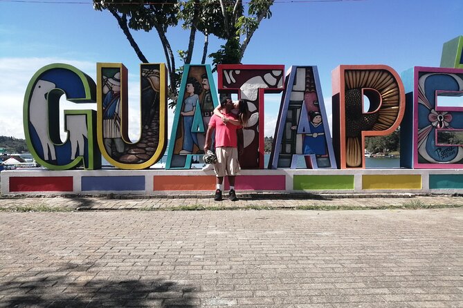 Amazing Private Guatape Tour + Boat Ride + Helicopter & Rock - Timing, fitness, and practical details