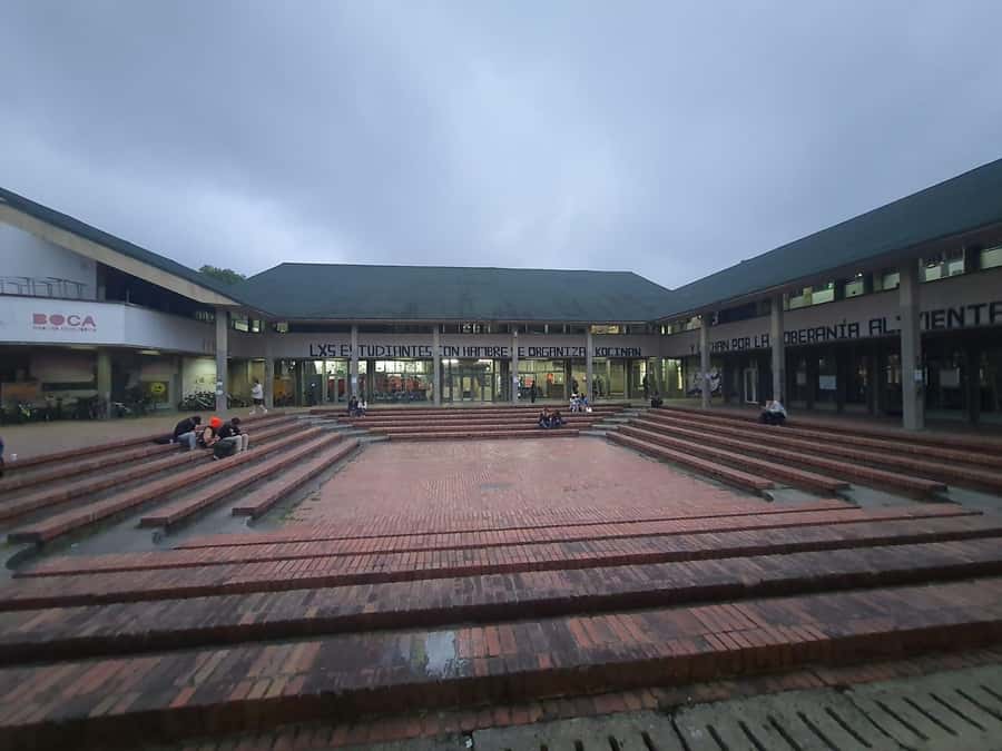 Anti-tour Bogotá - La Pola and the meaning of resistance