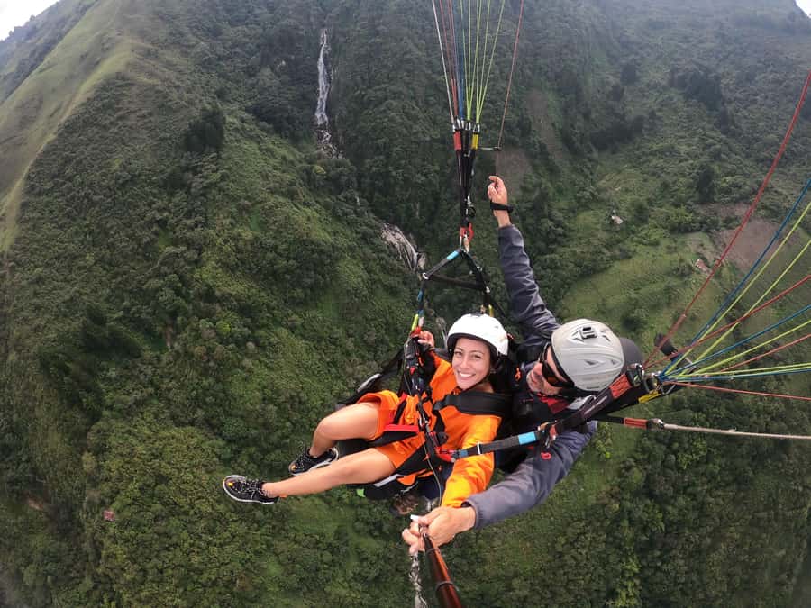 Bello: Paragliding in Medellín - Choosing calm flight or extra movement