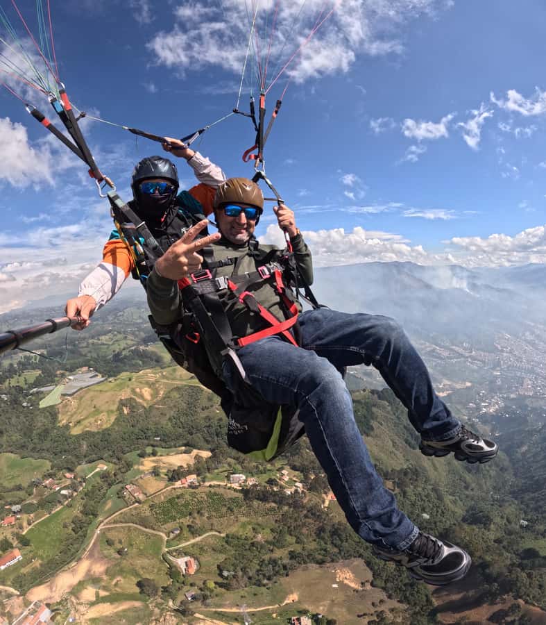 Bello: Paragliding in Medellín - Should you book it?