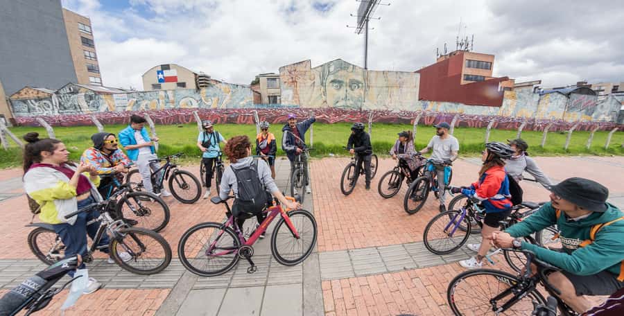 Biking in Full Color: Urban Art Bike Tour - Four neighborhoods, four views of Bogotá