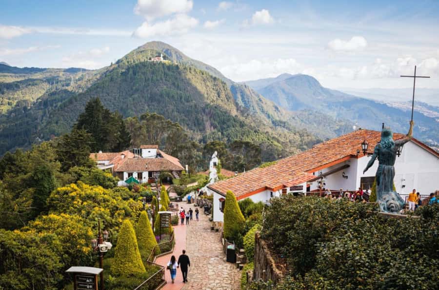 Bogotá: City Tour, Monserrate, Gold Museum, Plaza de Bolivar - Finishing above the city at Monserrate