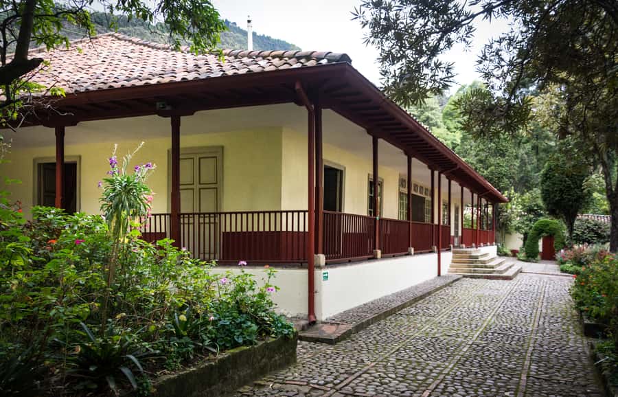 Bogotá: City Tour with Monserrate Hill, transfers and guide - Monserrate at 3,152 Meters