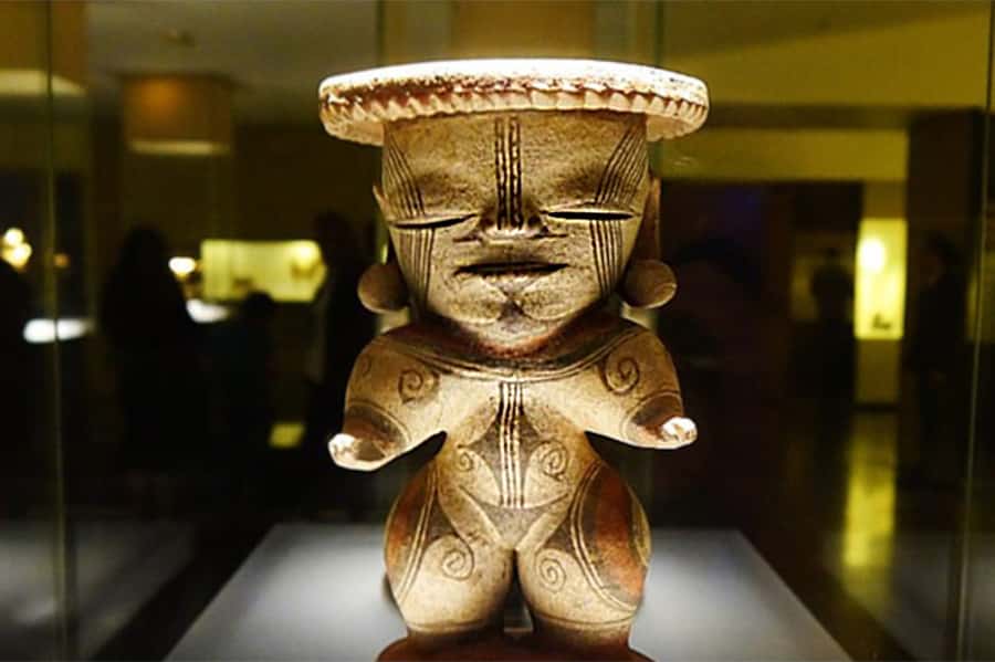 Bogota: Gold Museum and Monserrate Private Half-Day Tour - Two Bogotá icons, one compact outing