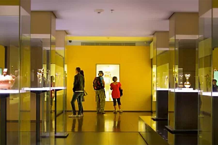 Bogota: Gold Museum and Monserrate Private Half-Day Tour - Why Sunday can change the whole schedule