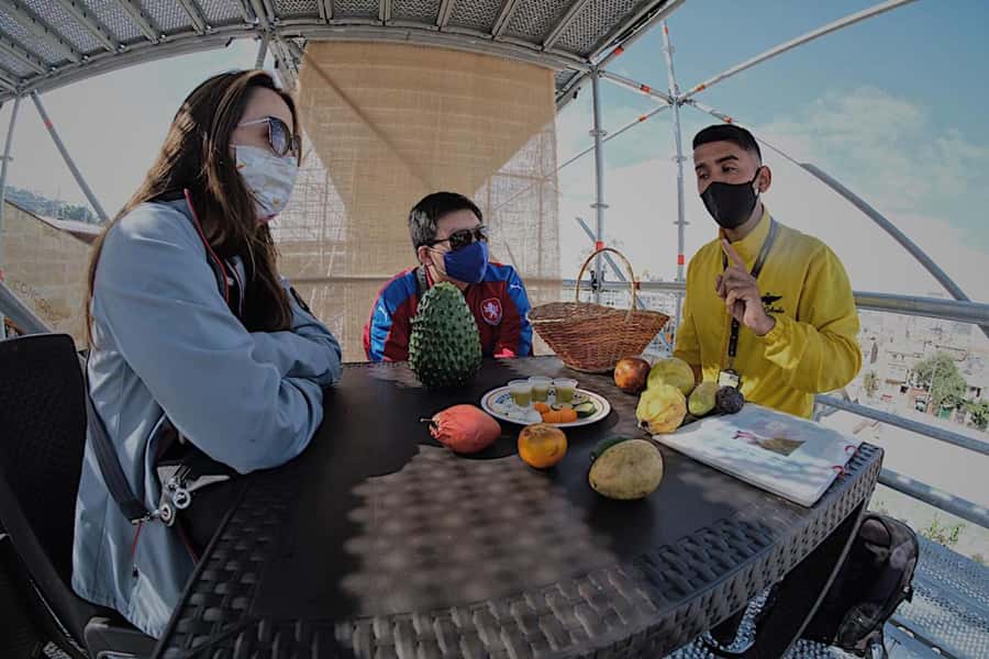 Bogotá: La Candelaria Food Tour with Tastings - Walking through La Candelaria one bite at a time