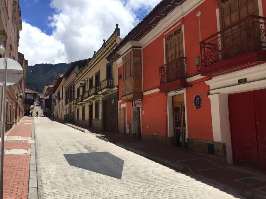 Bogota: La Candelaria Highlights Walking Tour - Practical tips for a better walk