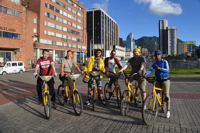 Bogotá Private Bike Tour with Transportation - Why a bicycle gives you a better Bogotá overview