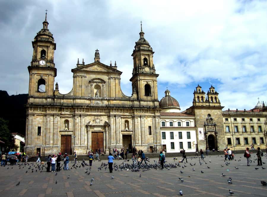 Bogotá: Private Candelaria Walking Tour with Gold Museum - Why a private walk works well in La Candelaria