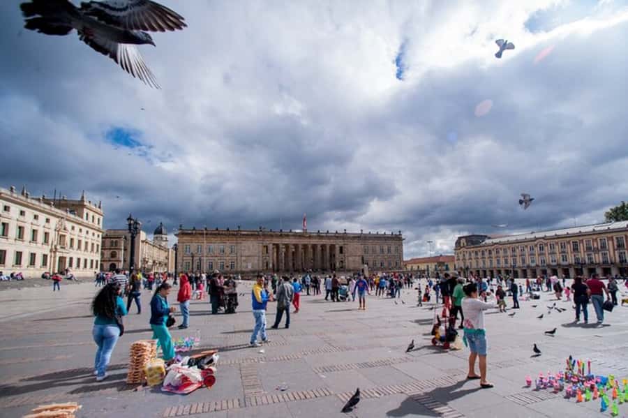 Bogotá: Private City Tour, Monserrate, Emerald and Botero - La Candelaria brings the old center within reach