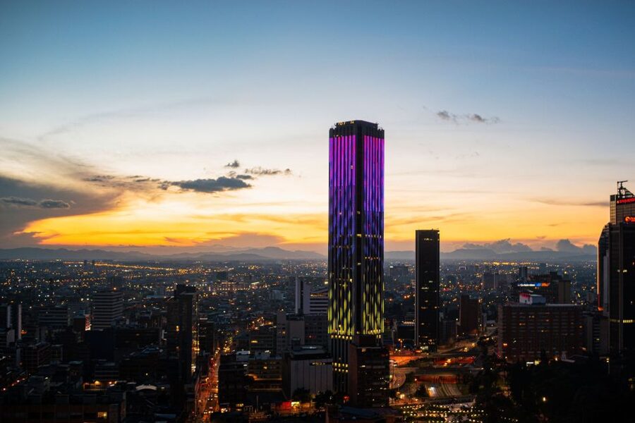 Bogota: Private custom tour with a local guide - Hotel pickup and meeting arrangements