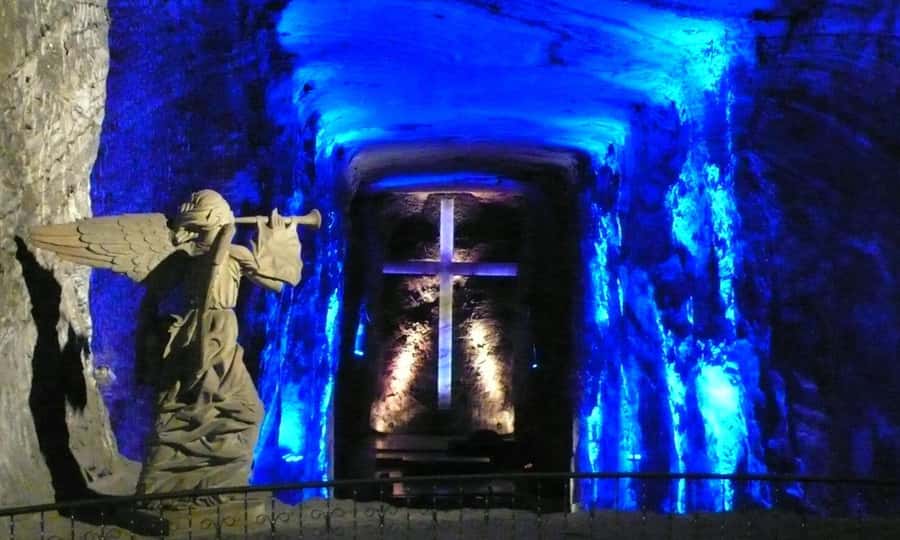 Bogotá: Salt Cathedral and Andrés Carne de res tour! - Key points to know before booking