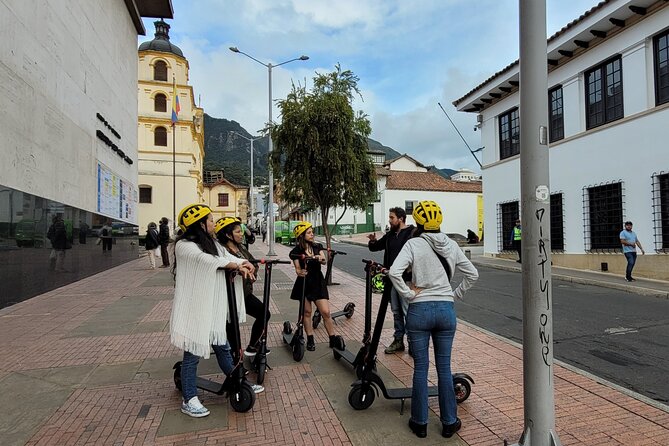 Bogota scooter tour - Bolívar Square and the political center