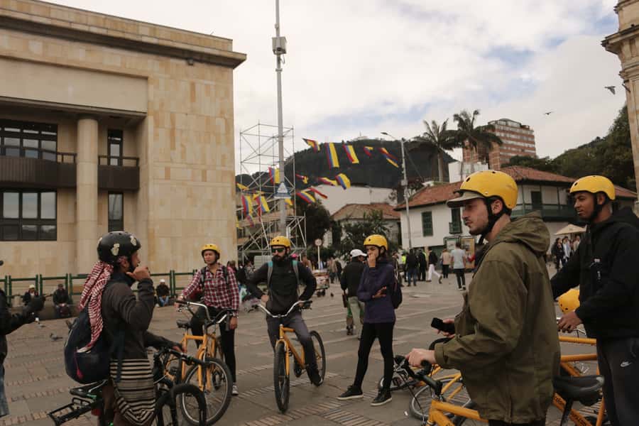 Bogotá: Shared Bike Tour - The bullring and Bogotá’s changing neighborhoods