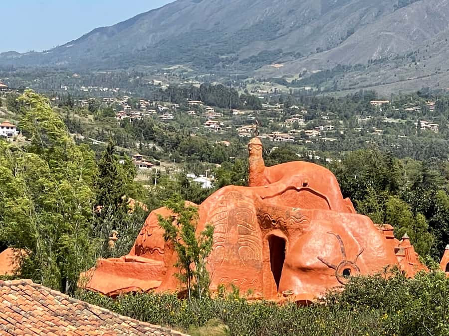 Bogotá: Villa de Leyva Full-Day Tour with Meals - The Terracotta House and free time
