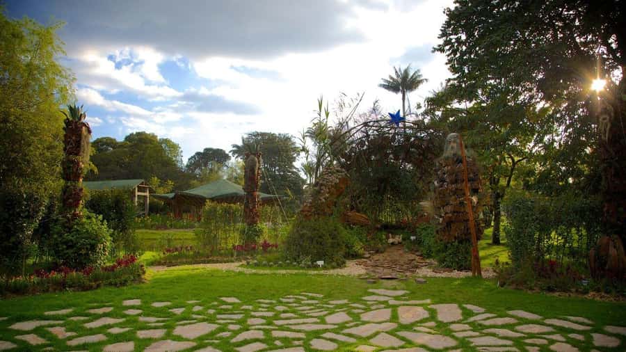 BOGOTA: Visit to the Botanical Garden and Ugly Betty's House - Starting with pickup anywhere in Bogotá