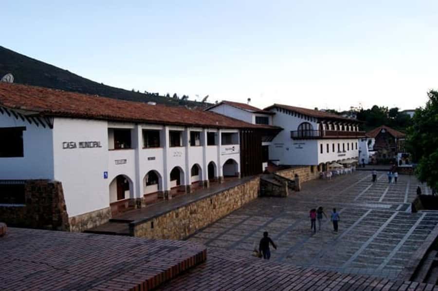Bogota: Zipaquira, Salt Cathedral & Lake Guatavitá Tour - The final village stop