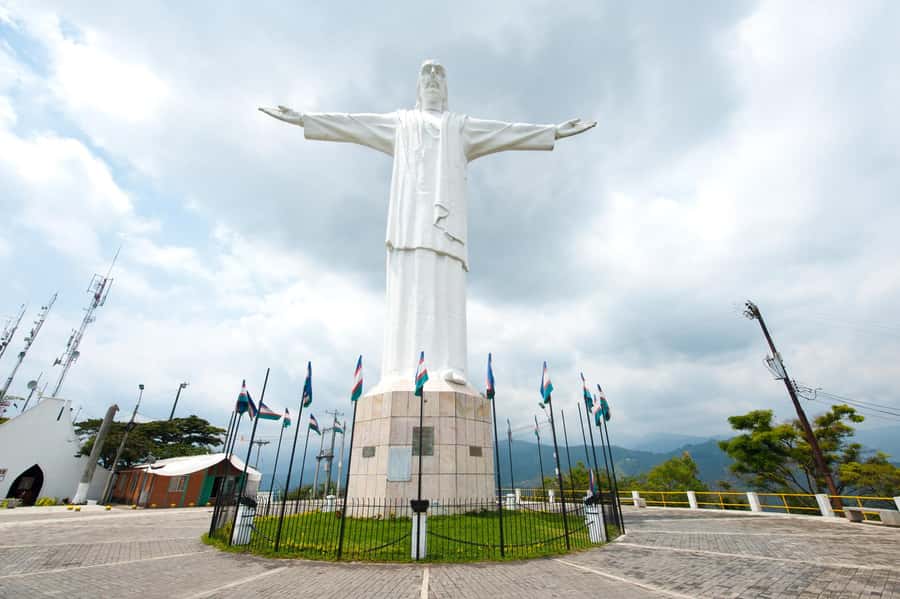 Cali: Cristo Rey, Tertulia Museum & Downtown Cali City Tour - Cristo Rey: Cali from a hillside viewpoint
