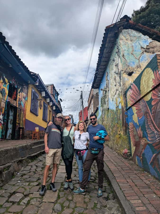 Candelaria Unveiled: Cool-tural Heritage Walking Tour - La Concordia Market and Everyday Bogotá