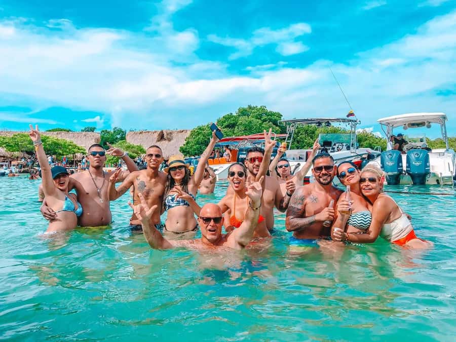 Cartagena: 4 Island Day Trip by Boat and Caribbean Lunch - Language, timing, and what to bring