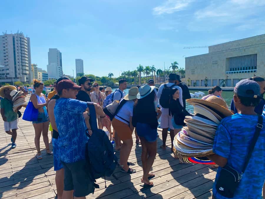 Cartagena: 5-Island Trip by Boat with Lunch and Snorkeling - The luminous plankton finale