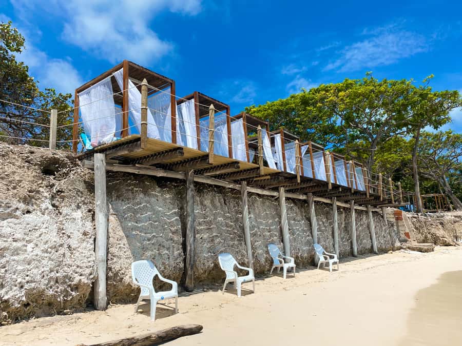 Cartagena: 5-Island Trip by Boat with Lunch and Snorkeling - What the full day feels like