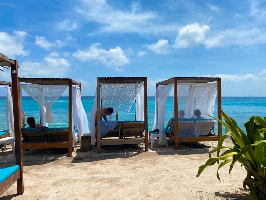 Cartagena: 5-Island Trip by Boat with Lunch and Snorkeling - Who will enjoy this trip most