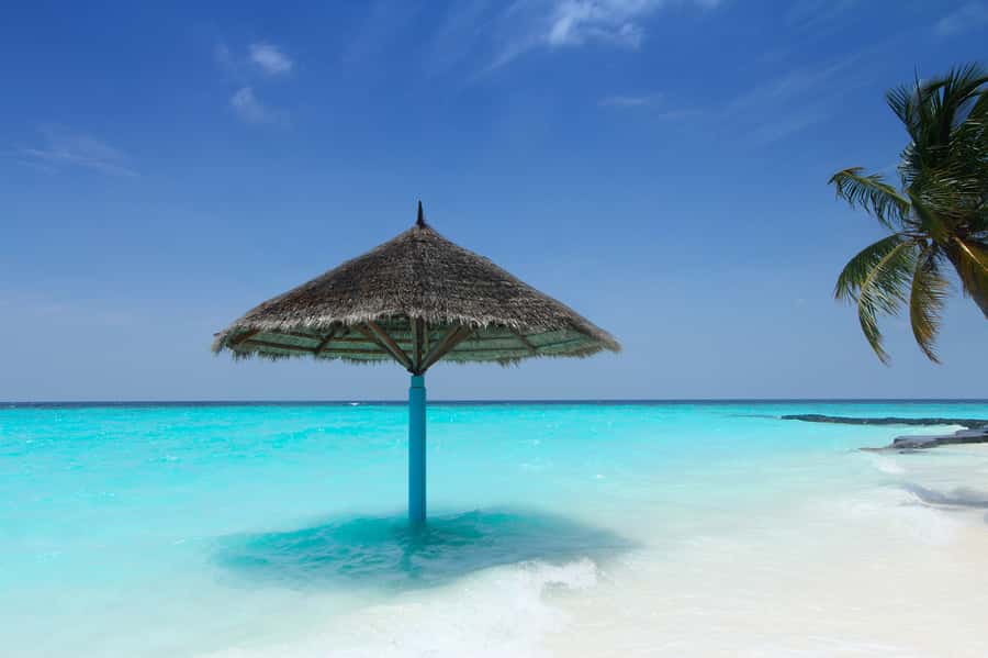 Cartagena: 5 Islands Boat Tour with Lunch, Snorkeling, & Bar - Crossing Cartagena Bay toward Bocachica