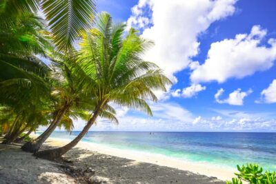 5 Islands Boat Tour with Lunch, Snorkeling, & Bar