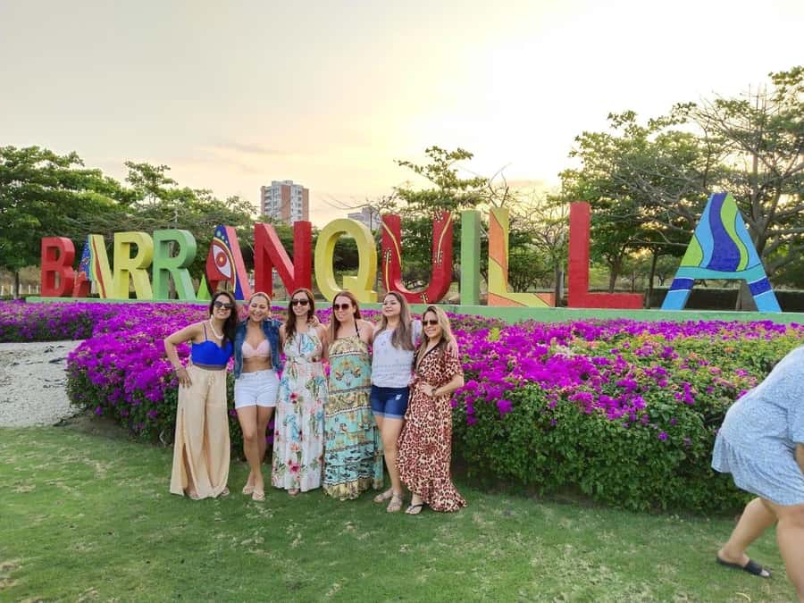 Cartagena: Barranquilla and Santa Marta BILINGUAL GUIDE - Ciénaga and a coastal breakfast