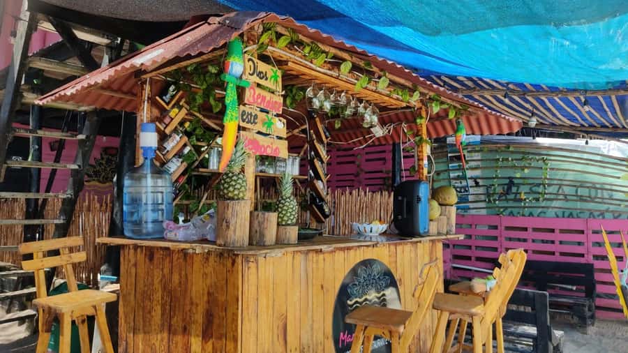Cartagena: Baru Island & Playa Tranquila Day Trip with Lunch - The short walk to Playa Tranquila