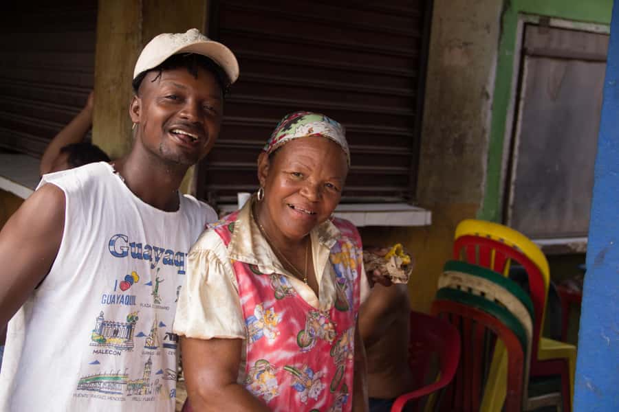 Cartagena Bazurto Market: Authentic Food & Culture Tour - The music stop and how the time may be divided