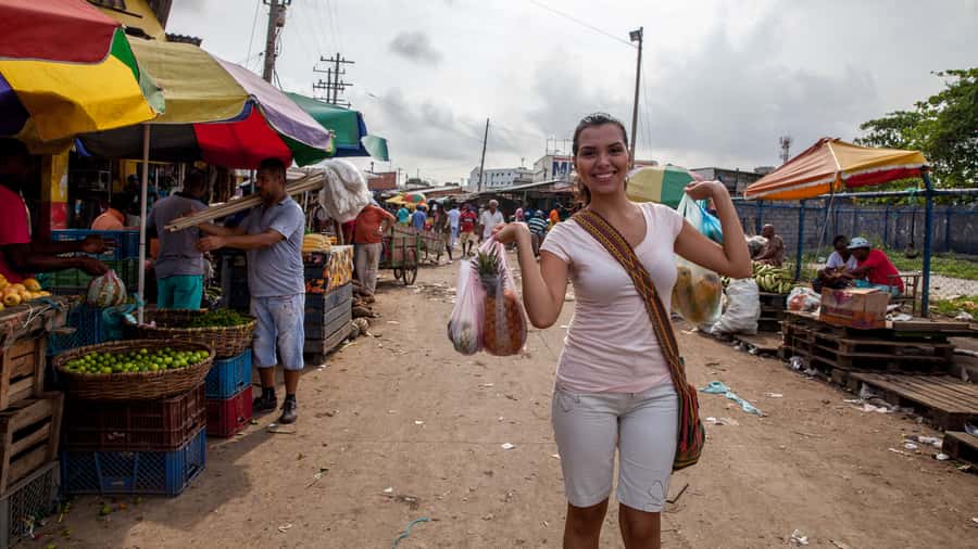Cartagena Bazurto Market: Authentic Food & Culture Tour - Comfort, safety, and what to bring