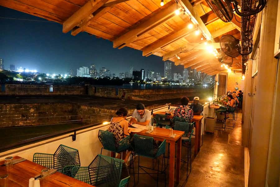 Cartagena: Boutique Rum and Chocolate Tasting at Lunático - Chocolate pairings that change the flavor