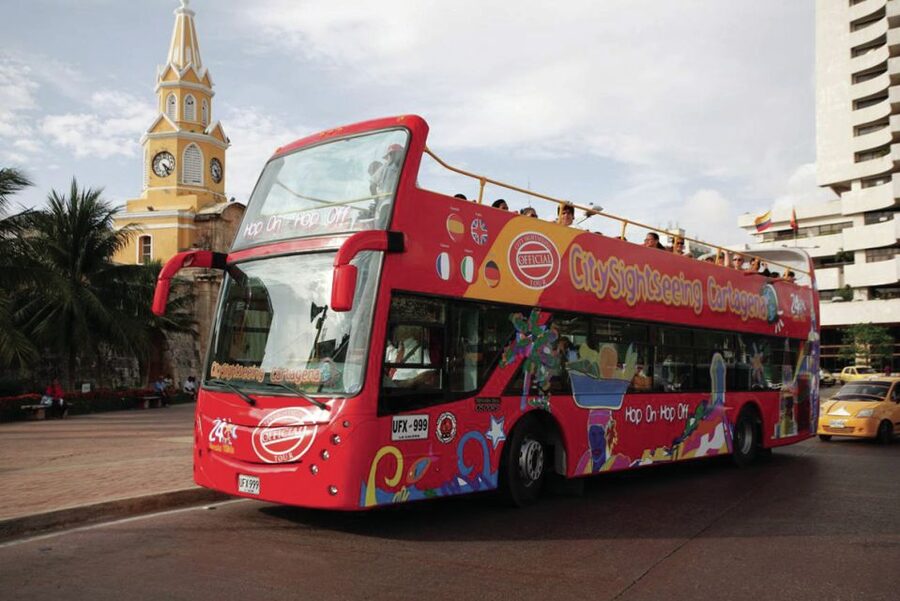 Cartagena: City Sightseeing Hop-On Hop-Off Bus Tour & Extras - Stops 6 and 7: Bocagrande’s modern side