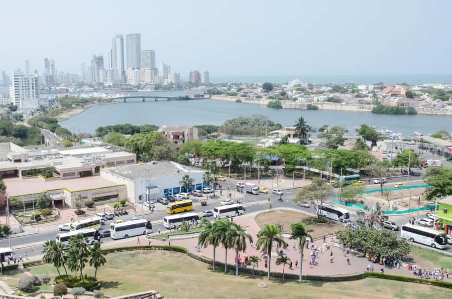 Cartagena City Tour with San Felipe Castle & Old Town Walk - Getsemaní finishes with street-level Cartagena