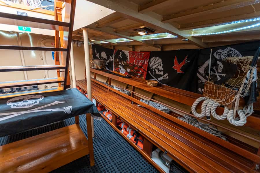 Cartagena, CO: Sunset Skyline Pirate Boat Tour with Drinks - Who will enjoy this pirate cruise most?