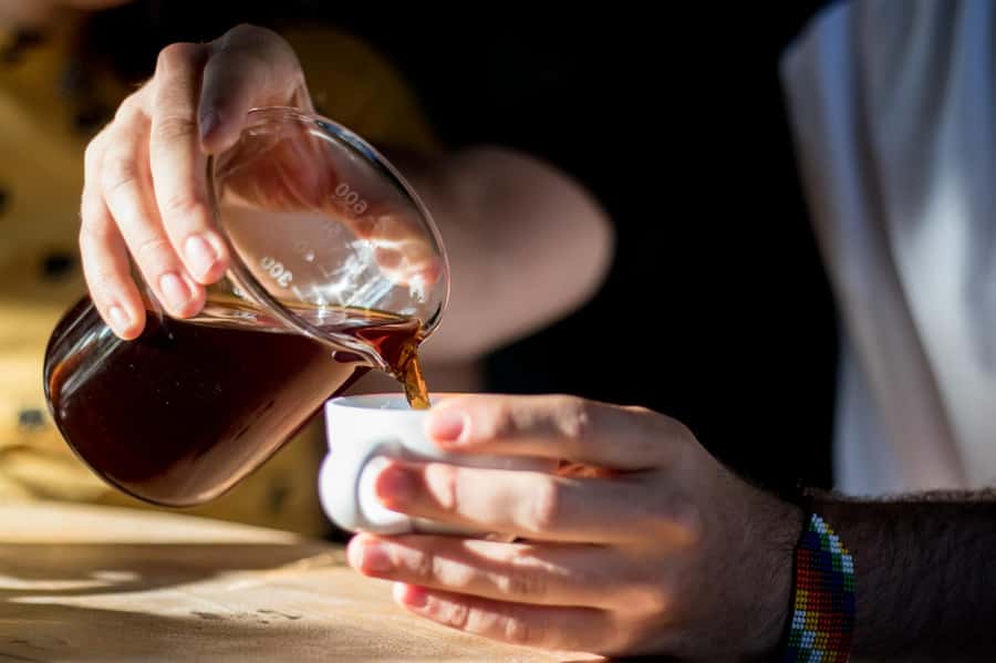 Cartagena Coffee Masterclass: Artisanal Roasting and Brewing - Grinding and aromas make the lesson practical