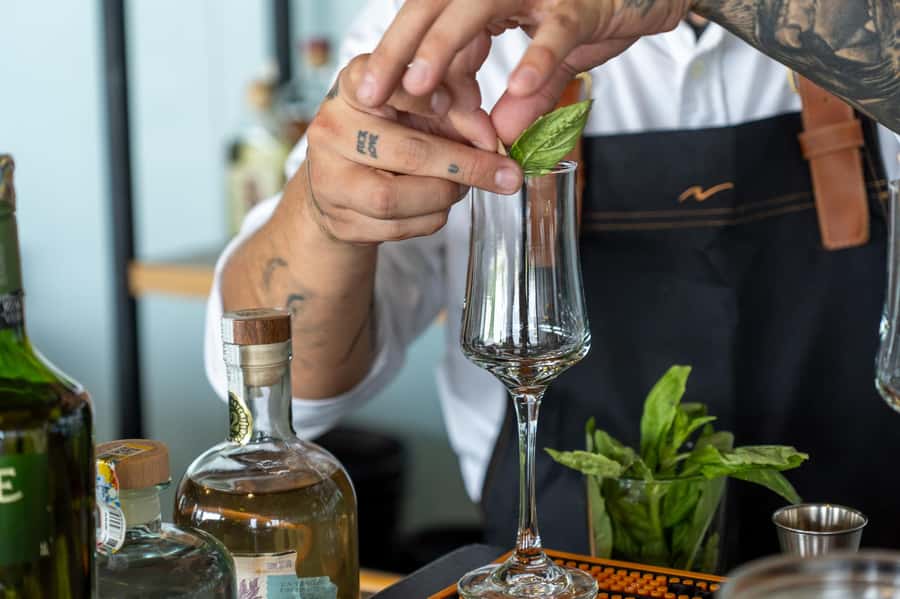 Cartagena: Colombian Cocktail Masterclass - Who will get the most from this Cartagena experience?