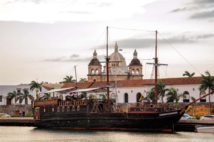 Cartagena: Complete Tour "San Felipe Castle, Popa and Getsemaní". - Simple ways to improve the experience