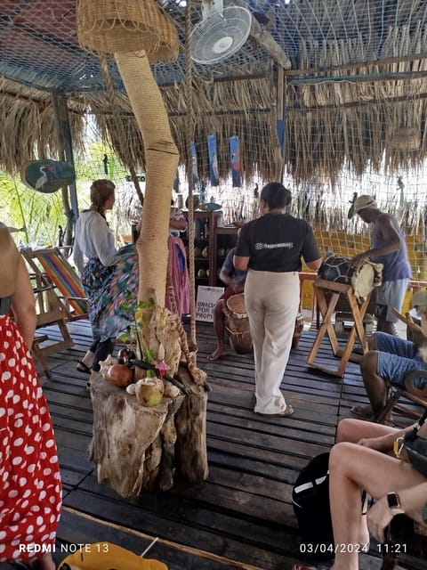Cartagena: FISHERMEN'S ISLAND IN THE MANGROVES by canoe - Fishermen’s Island and the human side of the tour