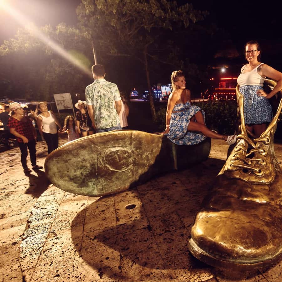 Cartagena: Funny PartyBus with dance floor and good music! - What the $26 price really buys you
