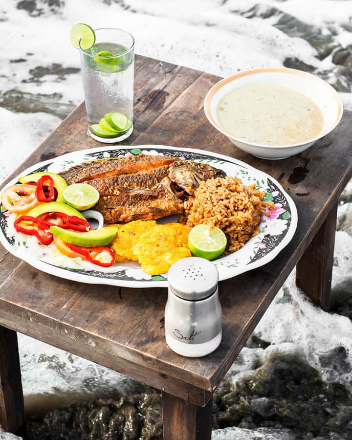 Cartagena: Horse Riding on the Beach with Photos and Lunch - How much value do you get for $33?