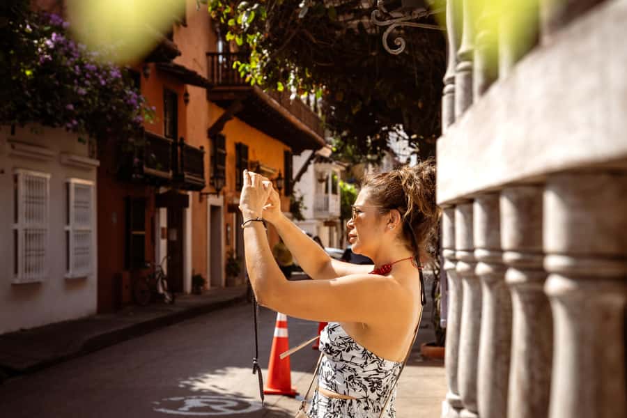 Cartagena Instagram Mobile Workshop: Scenic and Trendy Shots - Making the lesson fit your Instagram feed
