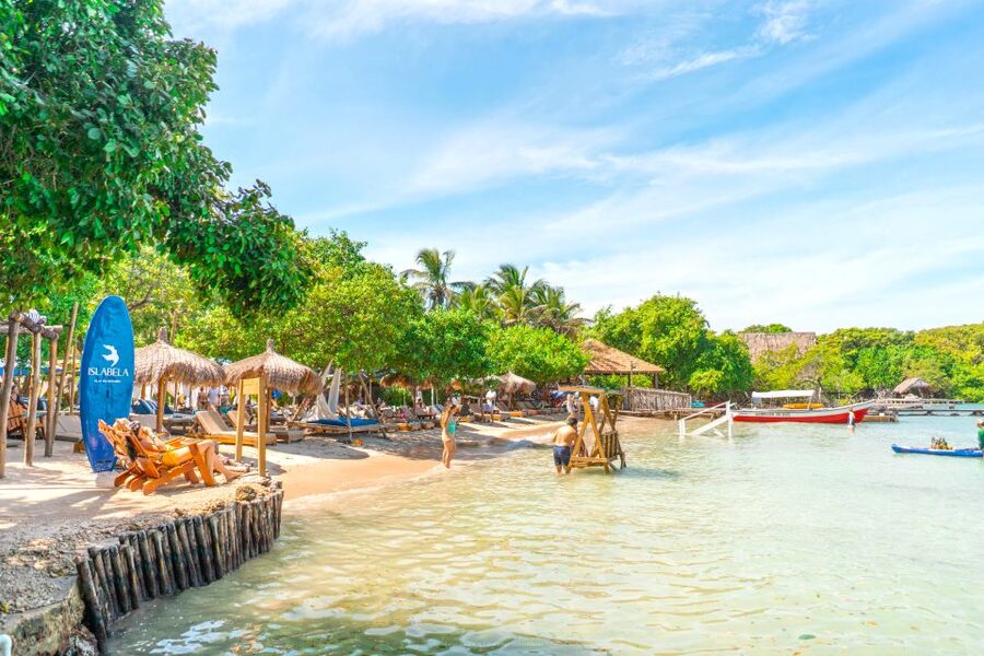 Cartagena: Islabela Islands Boat Trip with Lunch & Cocktail - Is Islabela worth booking?