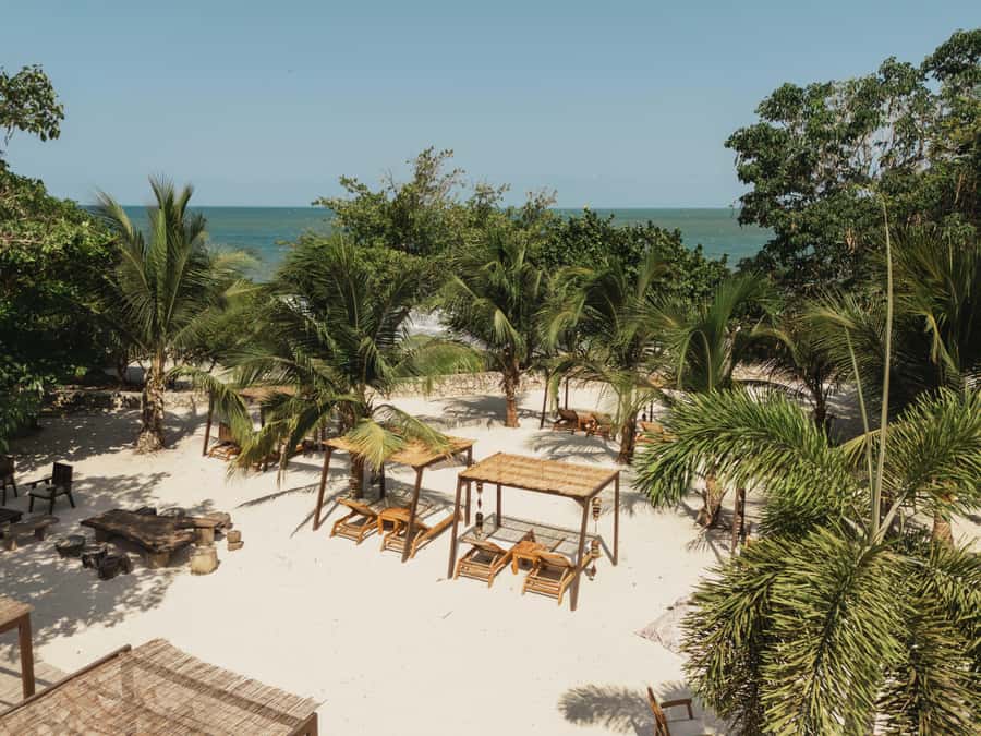 Cartagena: Makani Luxury Beach Club Day Pass - From Bocagrande to Makani by boat